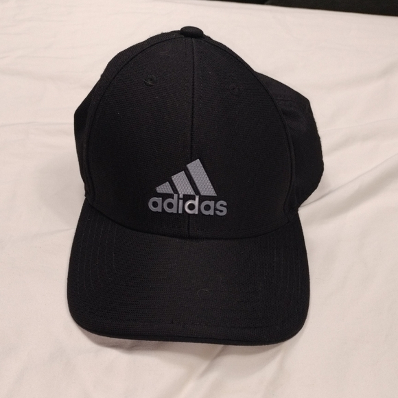 Adidas Climate Men's Black Baseball Cap - Picture 1 of 9